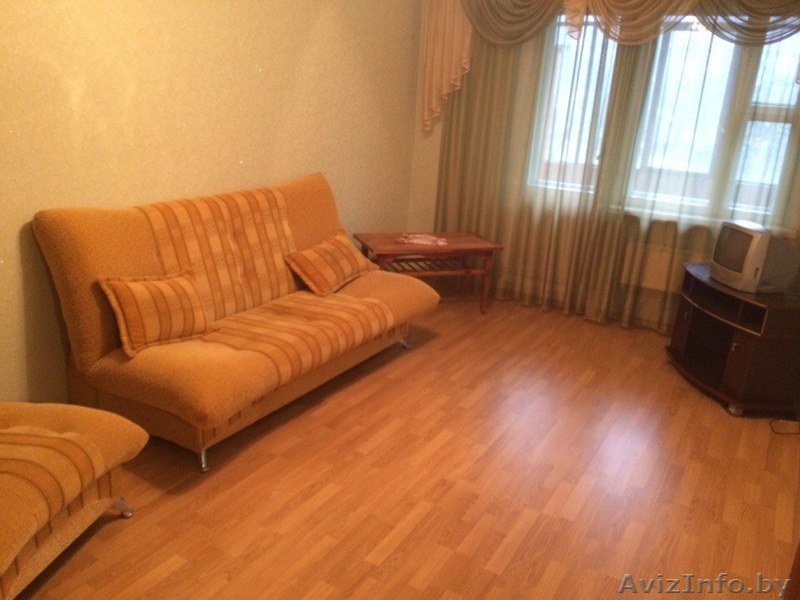 3х комнатная с хорошим ремонтом посуточно от собственника - Изображение #1, Объявление #1440402